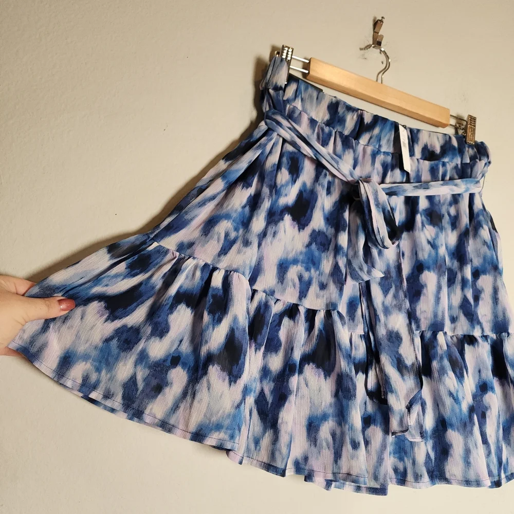 NWT Banana Republic Pull On Chiffon Tiered Blue Purple Tie Waist Mini Skirt Sz L